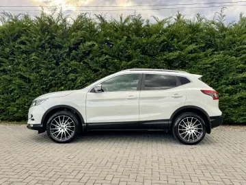 NISSAN QASHQAI Tekna Plus 1.3 tce 140cp 76.000 km