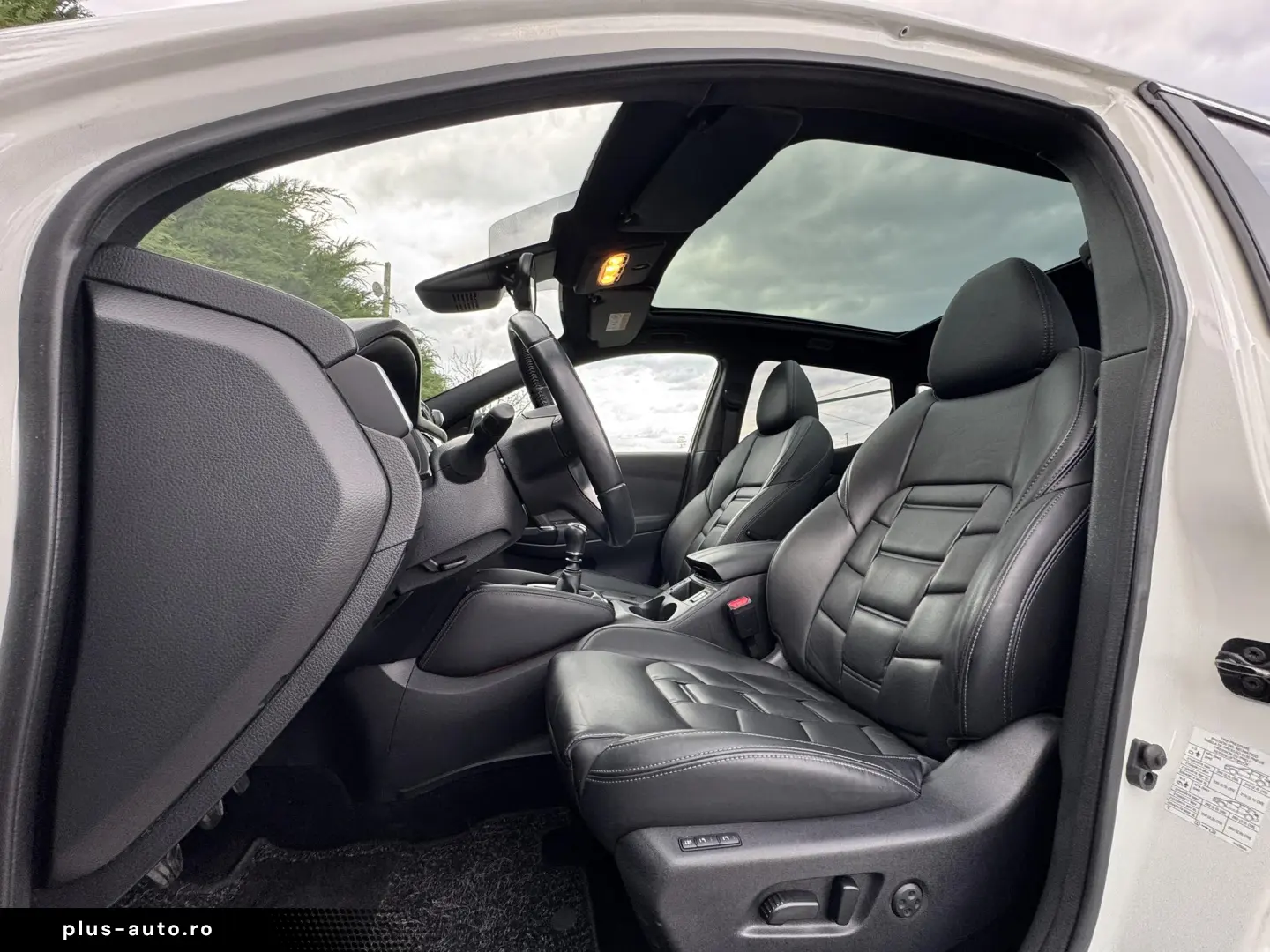 NISSAN QASHQAI Tekna Plus 1.3 tce 140cp 76.000 km