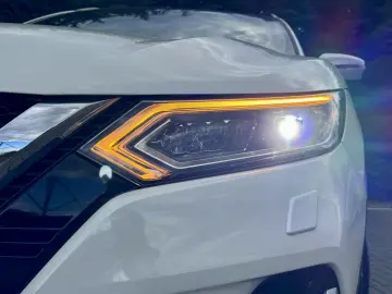 NISSAN QASHQAI Tekna Plus 1.3 tce 140cp 76.000 km