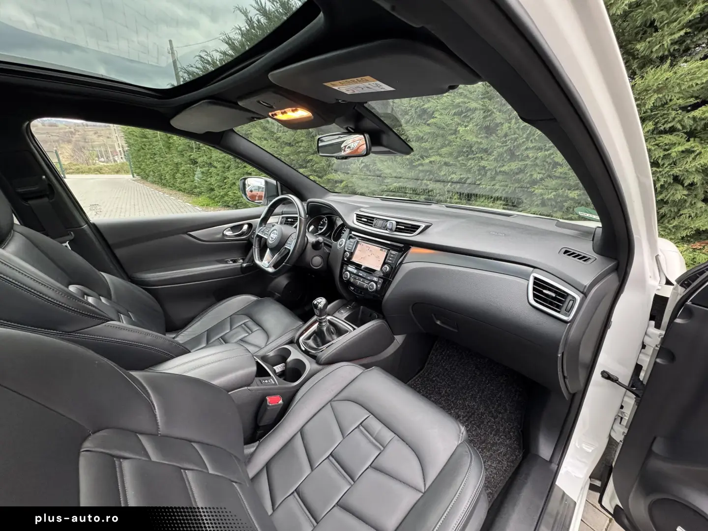 NISSAN QASHQAI Tekna Plus 1.3 tce 140cp 76.000 km