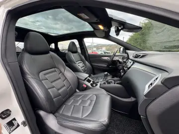 NISSAN QASHQAI Tekna Plus 1.3 tce 140cp 76.000 km