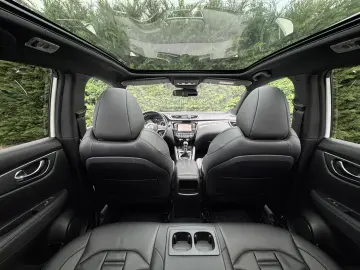 NISSAN QASHQAI Tekna Plus 1.3 tce 140cp 76.000 km