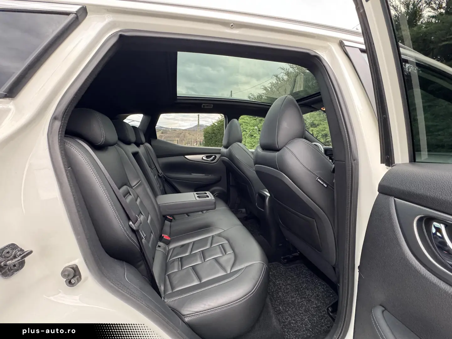 NISSAN QASHQAI Tekna Plus 1.3 tce 140cp 76.000 km