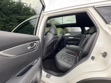 NISSAN QASHQAI Tekna Plus 1.3 tce 140cp 76.000 km