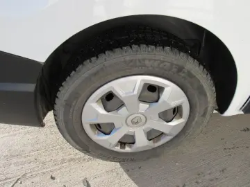 RENAULT TRAFIC 2.0 Blue dCi 110CP L2 Zen