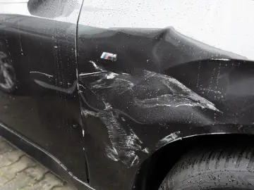 BMW X3 50i xDrive AHK STANDHZ PANO 360  LED NAVI M