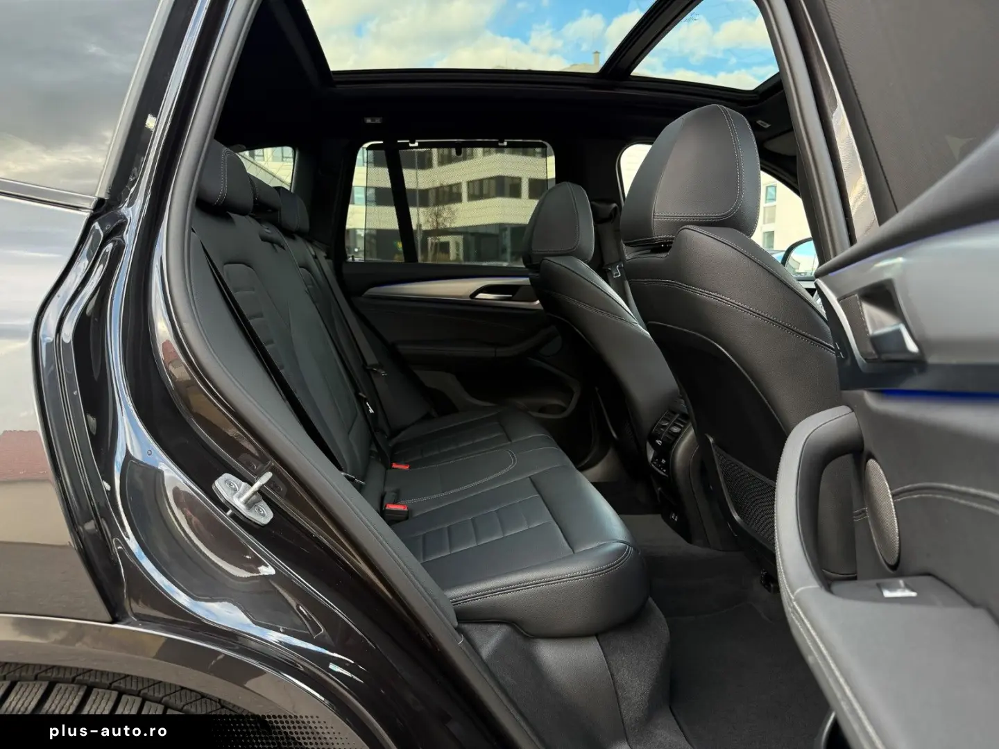 BMW X3 xD 20 i M Sport Laser Pano AHK HuD h k StHzg