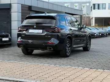 BMW X3 xD 20 i M Sport Laser Pano AHK HuD h k StHzg