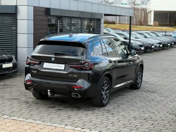 BMW X3 xD 20 i M Sport Laser Pano AHK HuD h k StHzg