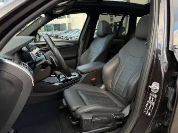 BMW X3 xD 20 i M Sport Laser Pano AHK HuD h k StHzg