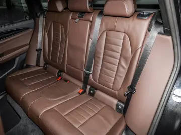 BMW X3 xDrive30i ZA M Sport HUD PANO ACC AHK RFK LM