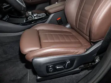 BMW X3 xDrive30i ZA M Sport HUD PANO ACC AHK RFK LM