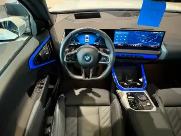 BMW X3 xDrive20 M-Sport Pano HUD AHK Harman e-Sitze