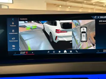 BMW X3 xDrive20 M-Sport Pano HUD AHK Harman e-Sitze