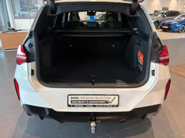 BMW X3 xDrive20 M-Sport Pano HUD AHK Harman e-Sitze