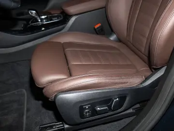 BMW X3 xDrive30i M-Sport HeadUp DAProf Pano Harman K