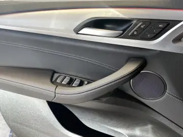 BMW X4 M40i Standheizung AHK Driv.Assist.Prof Laser