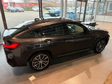 BMW X4 M40i AT Innovationsp. Sport Aut. Panorama RFT
