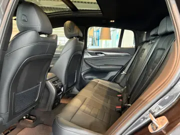 BMW X4 M40i AT Innovationsp. Sport Aut. Panorama RFT