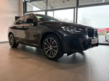 BMW X4 M40i AT Innovationsp. Sport Aut. Panorama RFT