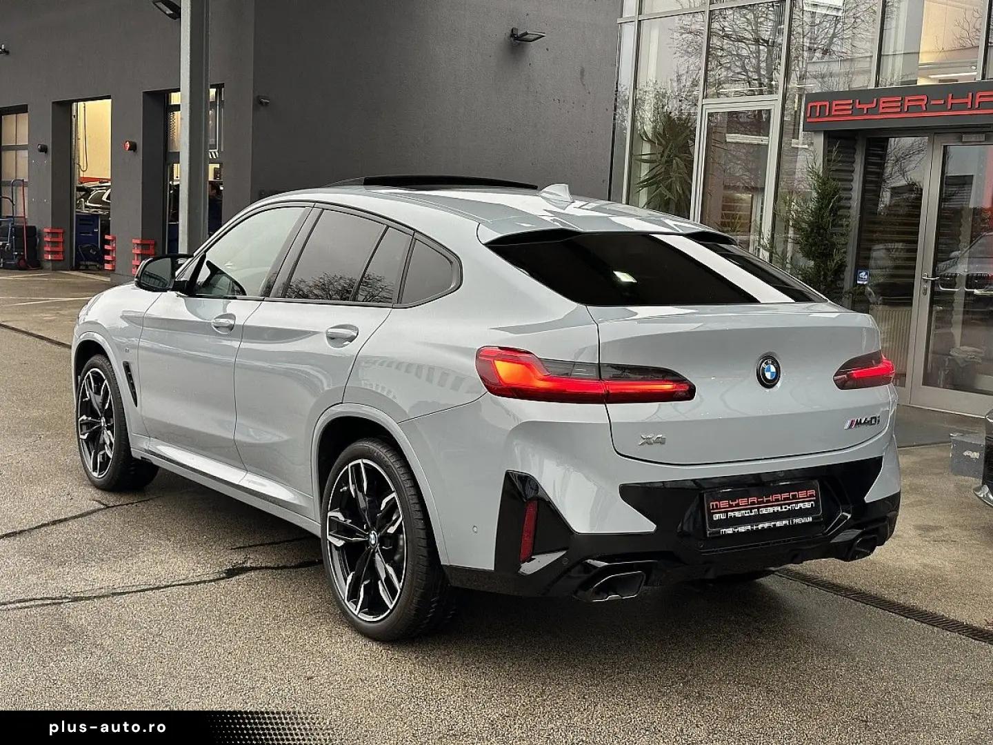 BMW X4 M40i Aut.   Laser   AHK   Pano   Head Up