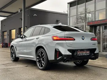BMW X4 M40i Aut.   Laser   AHK   Pano   Head Up