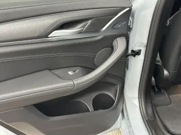 BMW X4 M40i Aut.   Laser   AHK   Pano   Head Up