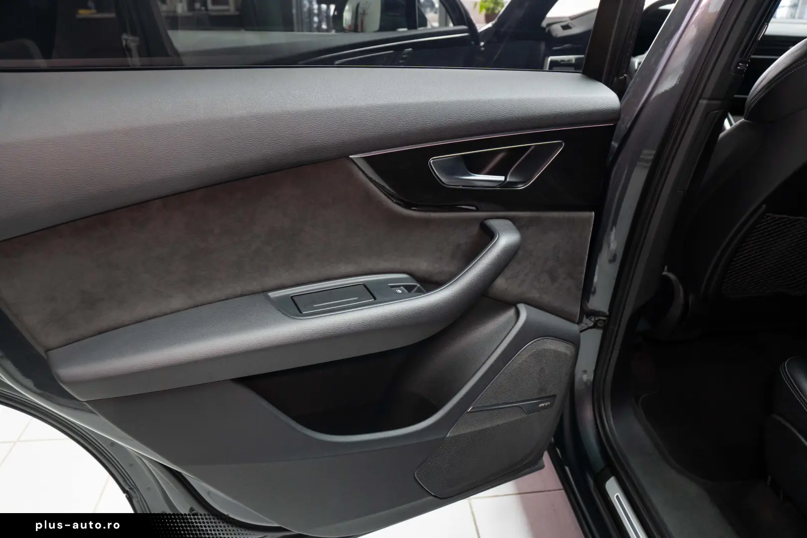 Audi Q7 50TDI Quattro  LED Matrix  7 Locuri  Hibrid