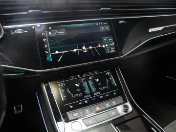 Audi Q7 50TDI Quattro  LED Matrix  7 Locuri  Hibrid