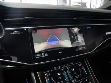 Audi Q7 50TDI Quattro  LED Matrix  7 Locuri  Hibrid