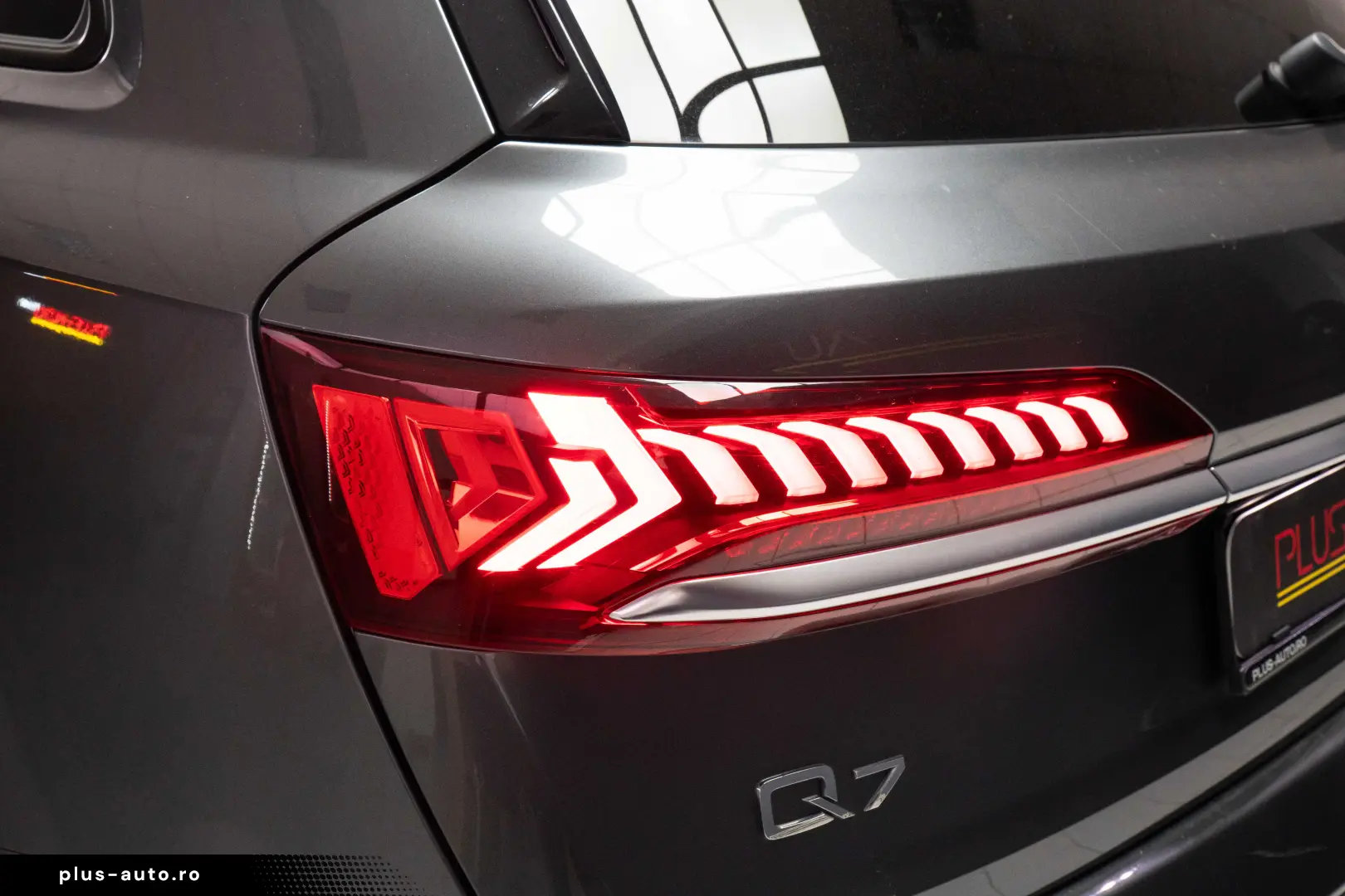 Audi Q7 50TDI Quattro  LED Matrix  7 Locuri  Hibrid