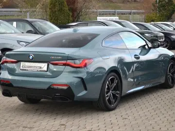 BMW M440i xDrive Coupé LiveCptProf.Harm Kard.ACC.360