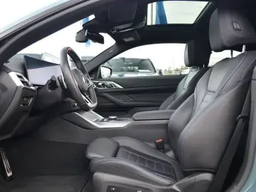 BMW M440i xDrive Coupé LiveCptProf.Harm Kard.ACC.360