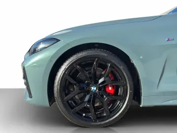 BMW M440i xDrive Coupé Park DrivAsPro HarKar Glasdac