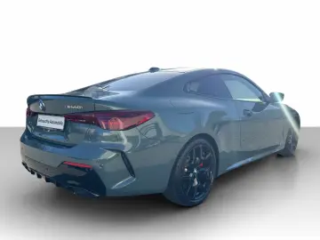 BMW M440i xDrive Coupé Park DrivAsPro HarKar Glasdac