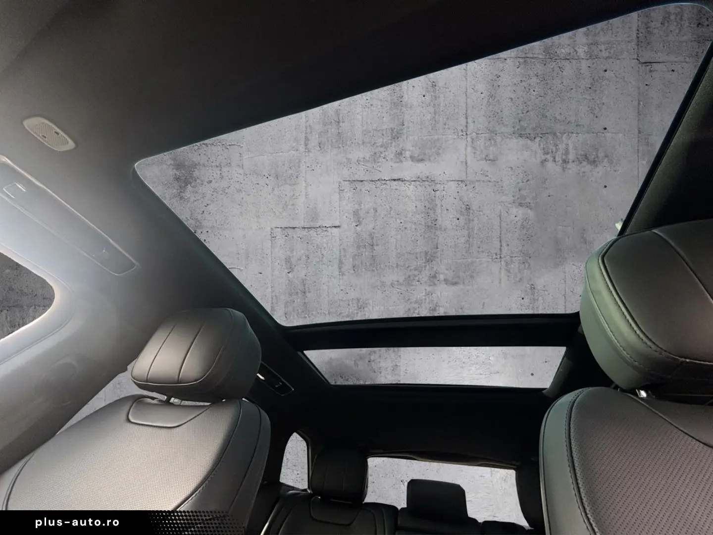 LAND ROVER Range Rover Sport D300 Dynamic HSE el. AHK Pano