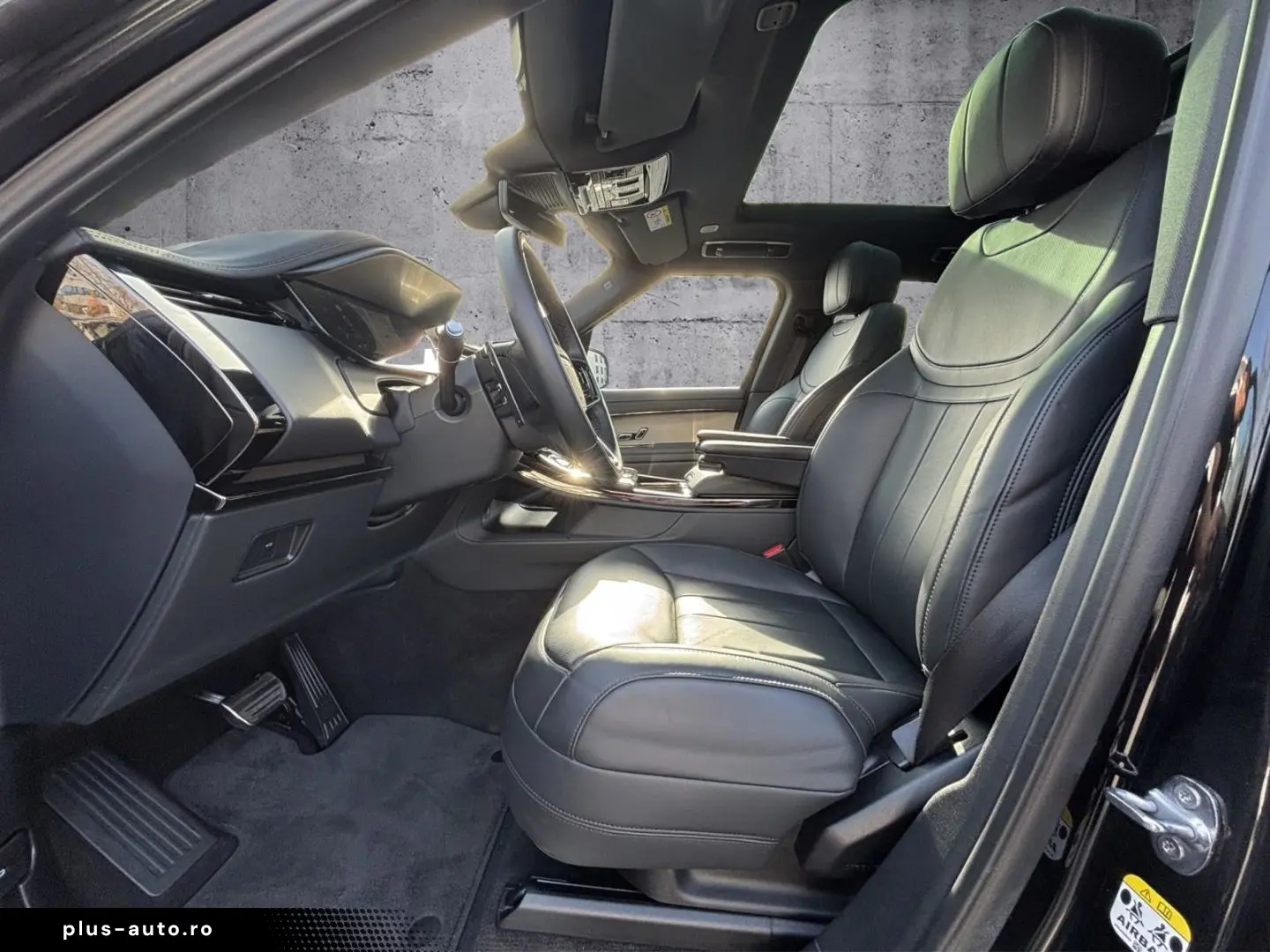 LAND ROVER Range Rover Sport D300 Dynamic HSE el. AHK Pano