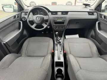 SKODA RAPID 2012 12 1.6