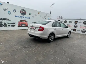 SKODA RAPID 2012 12 1.6