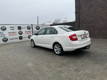 SKODA RAPID 2012 12 1.6