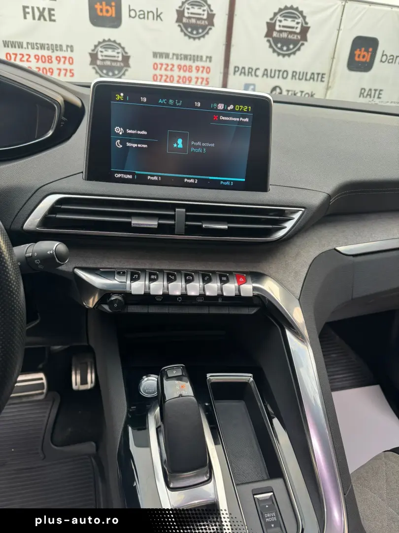 Peugeot 3008 GT 2020 1.6