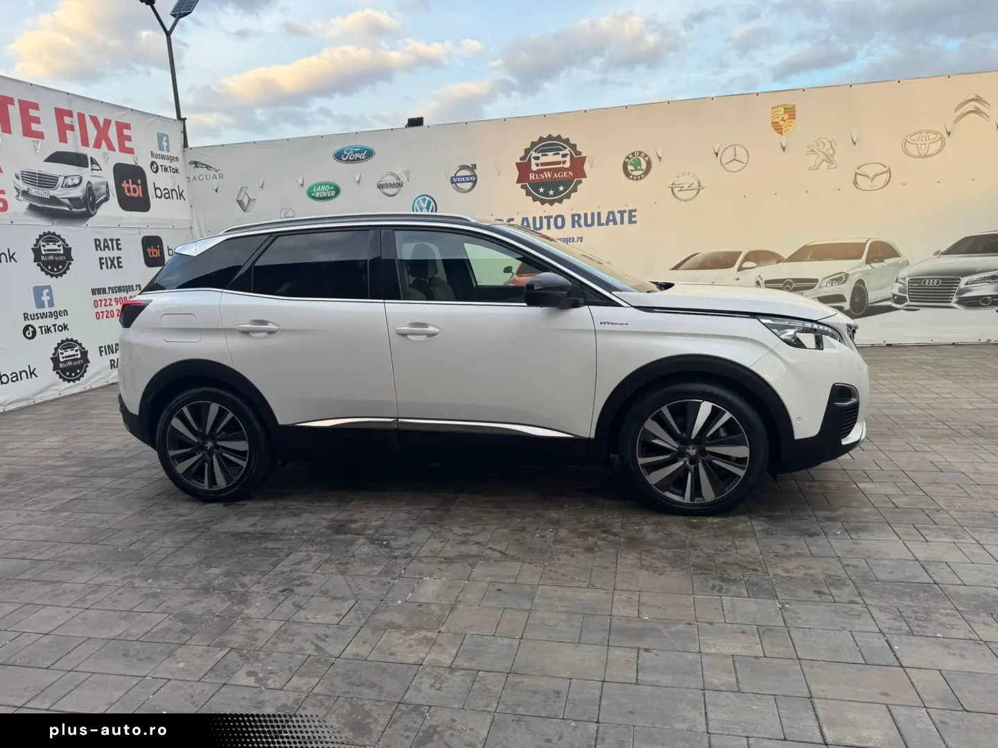 Peugeot 3008 GT 2020 1.6