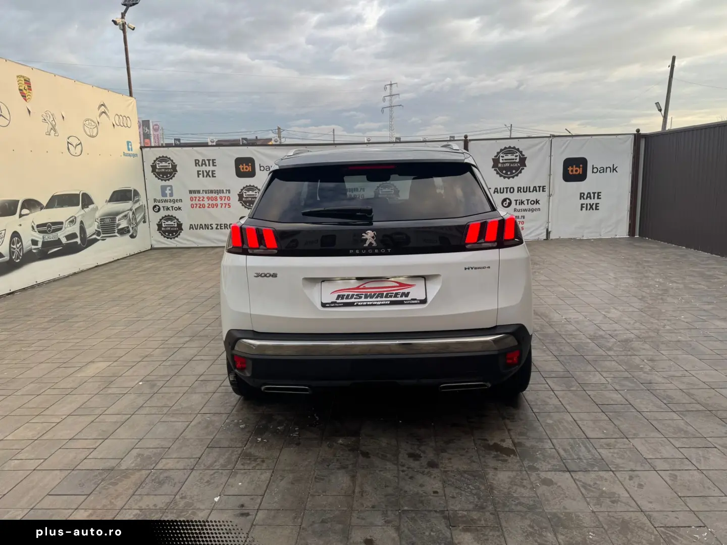 Peugeot 3008 GT 2020 1.6