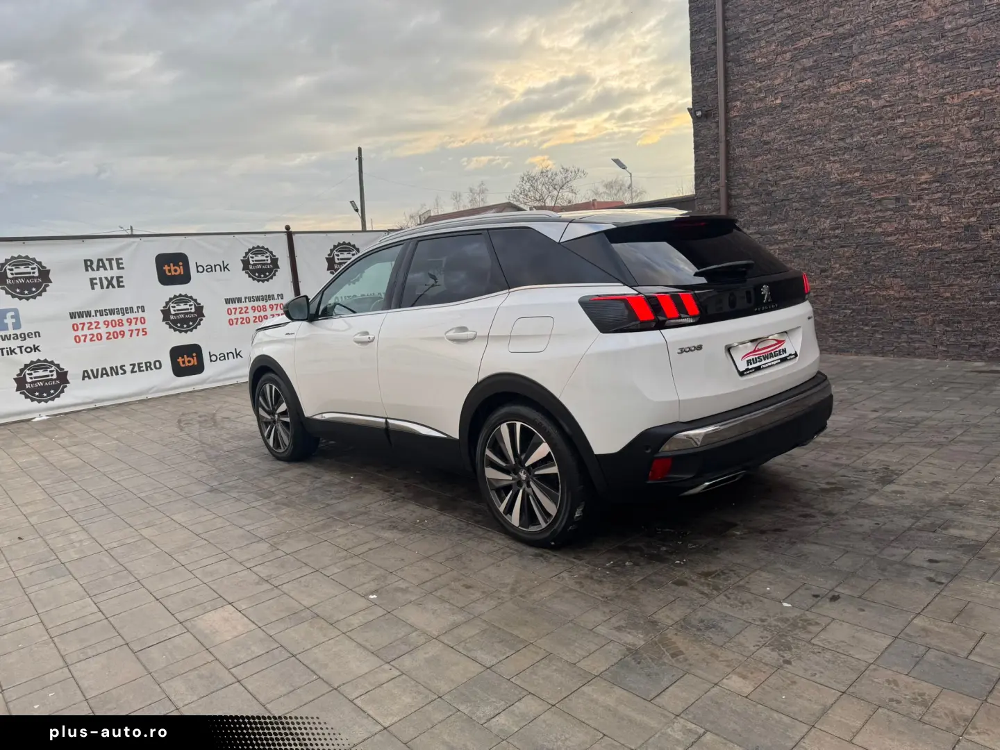 Peugeot 3008 GT 2020 1.6