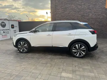 Peugeot 3008 GT 2020 1.6