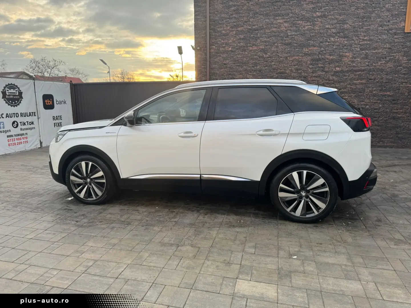 Peugeot 3008 GT 2020 1.6