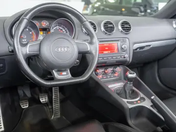 Audi TT Cabrio 2.0