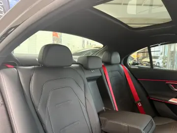 MERCEDES-BENZ E53 4M  DRIVERS BURM4D DISTR HUD PANO &hellip;