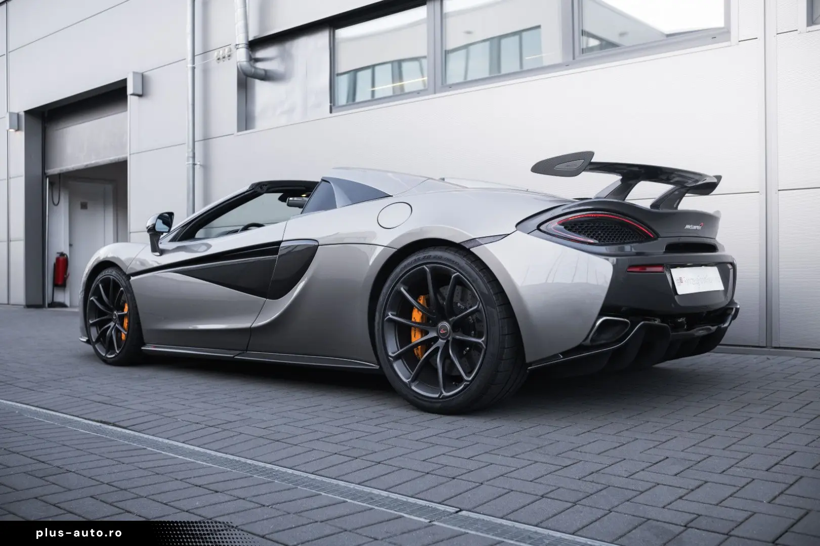 MCLAREN 570S Spider  Lift-el. Sitze-Kamera-B&W