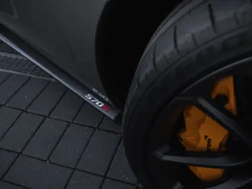 MCLAREN 570S Spider  Lift-el. Sitze-Kamera-B&W